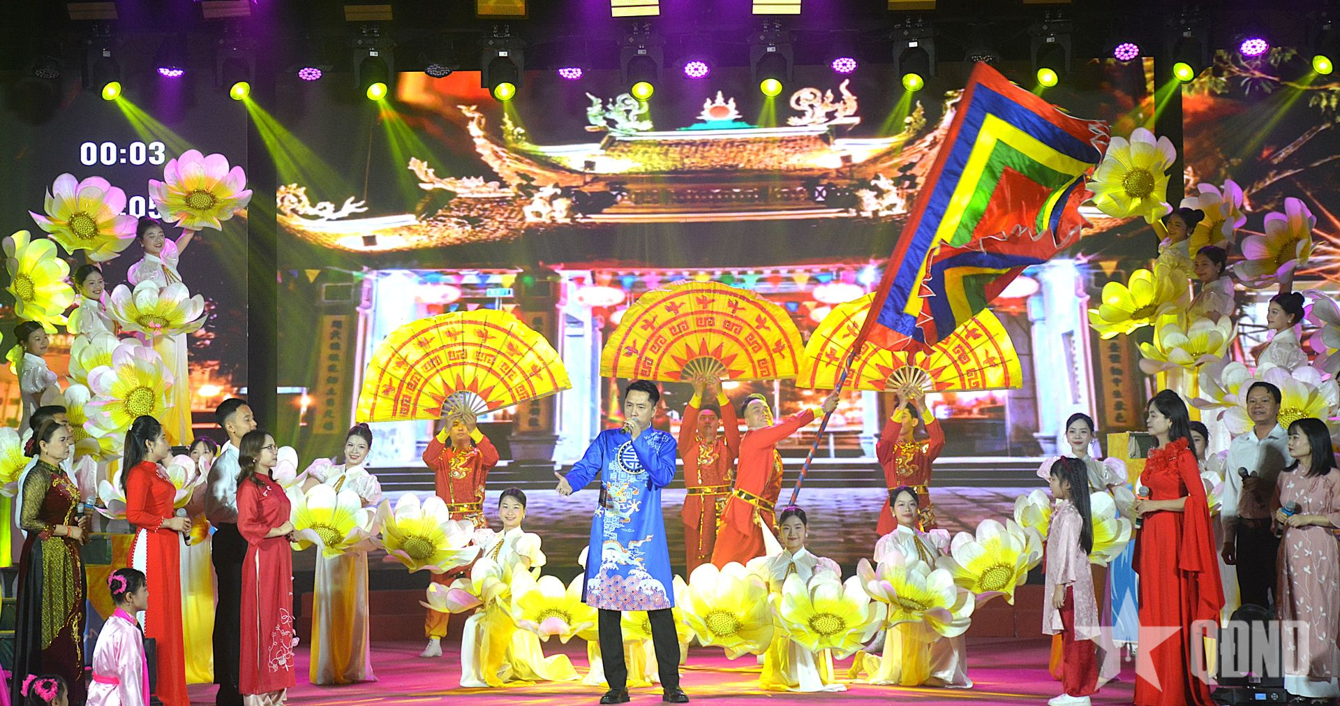 Sôi động Liên hoan thôn, tổ dân phố văn hóa tiêu biểu năm 2025